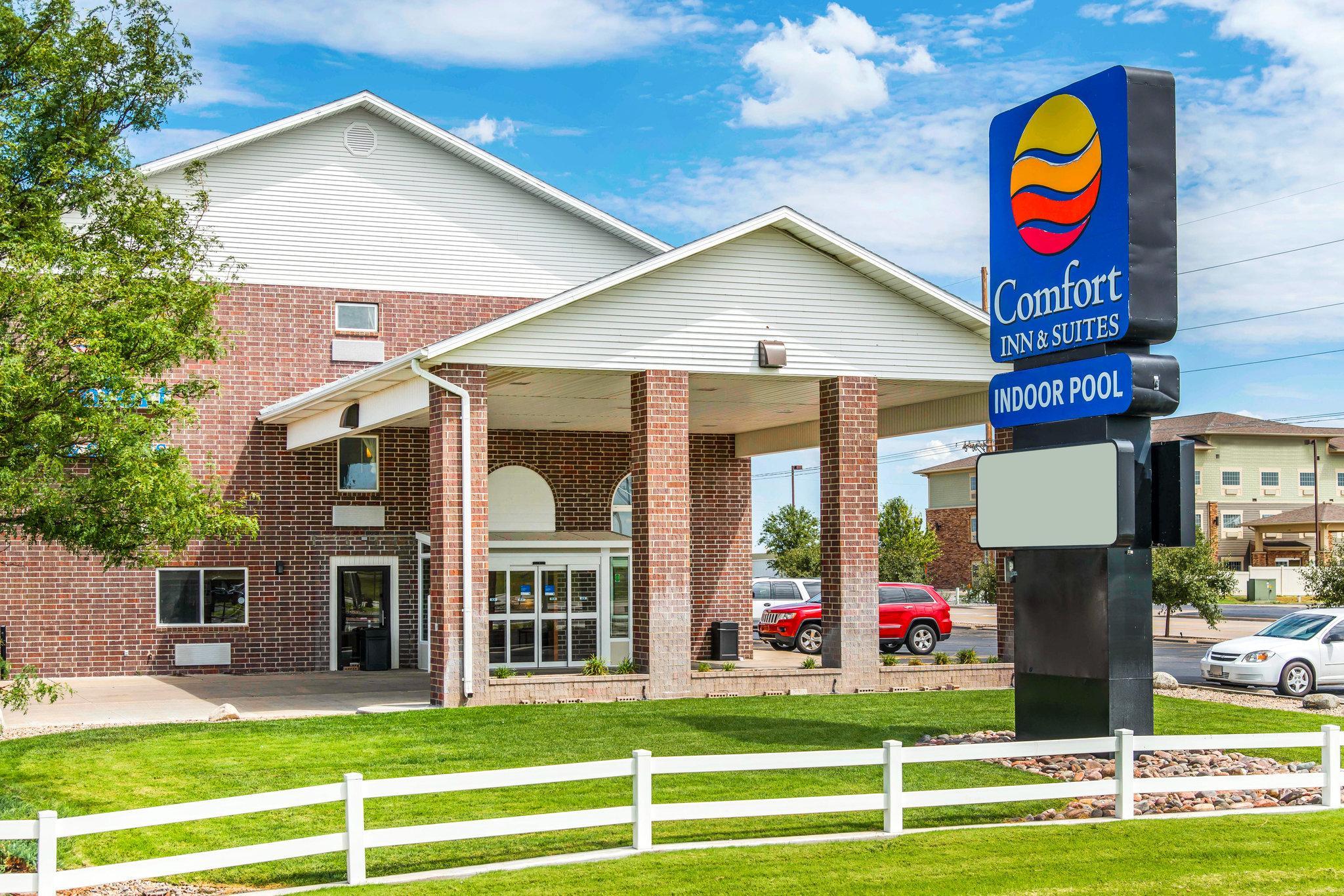 Comfort Inn & Suites Hays I-70 Extérieur photo