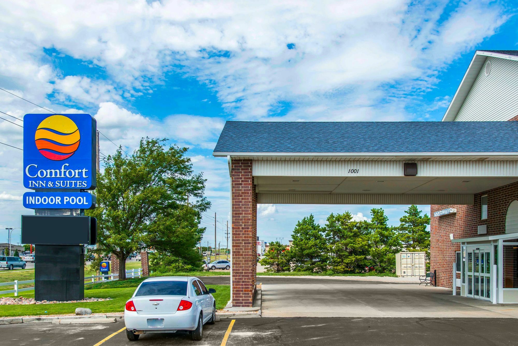Comfort Inn & Suites Hays I-70 Extérieur photo